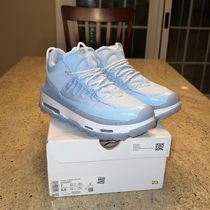 Women’s Jordan Air Mae Celestine Blue Size 7